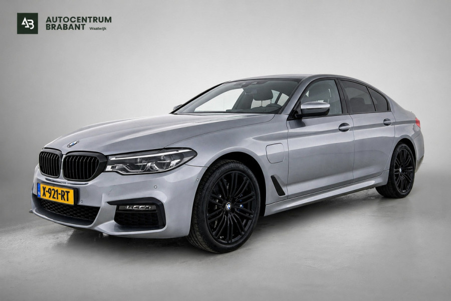 BMW 5 Serie 530e iPerformance High Executive M-Sport | 252PK | Dealer onderH | Sfeerverl | Head-up | StoelverW | Camera | Carplay