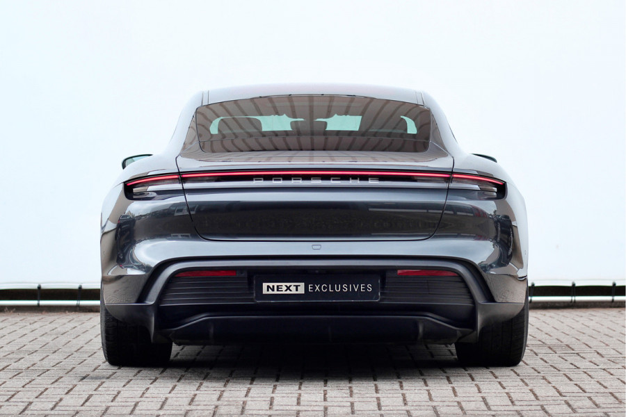 Porsche Taycan 4S Performance 84 kWh | Orig. NL | Pano | Sport Chrono | 360 | ACC | Warmtepomp