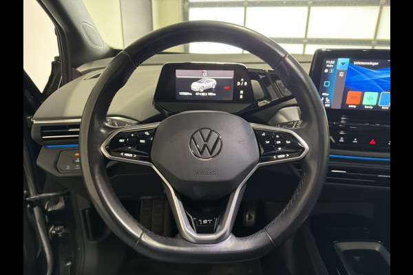Volkswagen ID.4 First 77 kWh | First editie | Trekhaak | Carplay | Soh (batterijcheck) Waarde 90,5 %