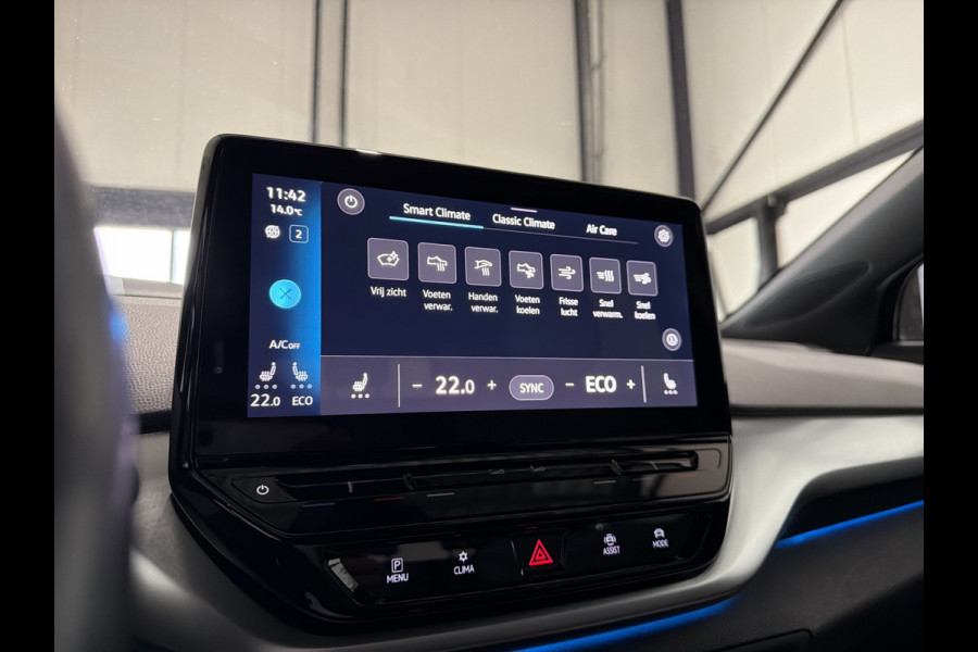 Volkswagen ID.4 First 77 kWh | First editie | Trekhaak | Carplay | Soh (batterijcheck) Waarde 90,5 %