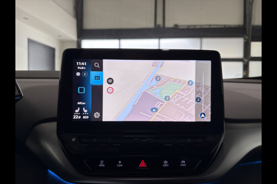 Volkswagen ID.4 First 77 kWh | First editie | Trekhaak | Carplay | Soh (batterijcheck) Waarde 90,5 %