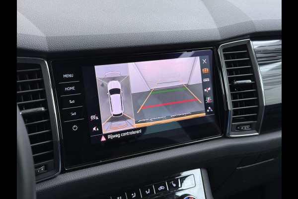 Škoda Kodiaq 1.5TSI Automaat Style Business Navi 3-Zone Ecc Adap.Cruise 360°Camera Elek.Stoel+Memory Apple Carplay Android Auto Pdc Stoelverwarming Elek.Achterklep Led Lmv Isofix P-Assist Regen-Lichtsensor Dealeronderhouden 1e Eigenaar Origineel Nederlandse Auto