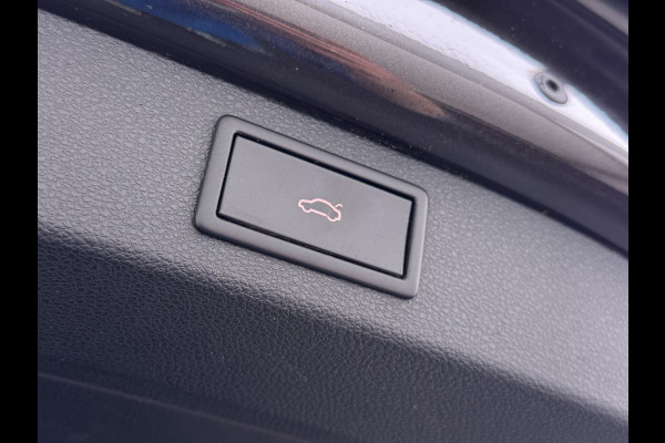 Škoda Kodiaq 1.5TSI Automaat Style Business Navi 3-Zone Ecc Adap.Cruise 360°Camera Elek.Stoel+Memory Apple Carplay Android Auto Pdc Stoelverwarming Elek.Achterklep Led Lmv Isofix P-Assist Regen-Lichtsensor Dealeronderhouden 1e Eigenaar Origineel Nederlandse Auto