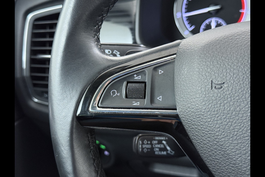 Škoda Kodiaq 1.5TSI Automaat Style Business Navi 3-Zone Ecc Adap.Cruise 360°Camera Elek.Stoel+Memory Apple Carplay Android Auto Pdc Stoelverwarming Elek.Achterklep Led Lmv Isofix P-Assist Regen-Lichtsensor Dealeronderhouden 1e Eigenaar Origineel Nederlandse Auto