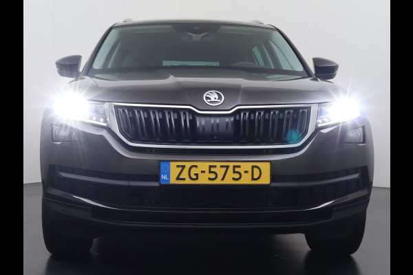 Škoda Kodiaq 1.5TSI Automaat Style Business Navi 3-Zone Ecc Adap.Cruise 360°Camera Elek.Stoel+Memory Apple Carplay Android Auto Pdc Stoelverwarming Elek.Achterklep Led Lmv Isofix P-Assist Regen-Lichtsensor Dealeronderhouden 1e Eigenaar Origineel Nederlandse Auto