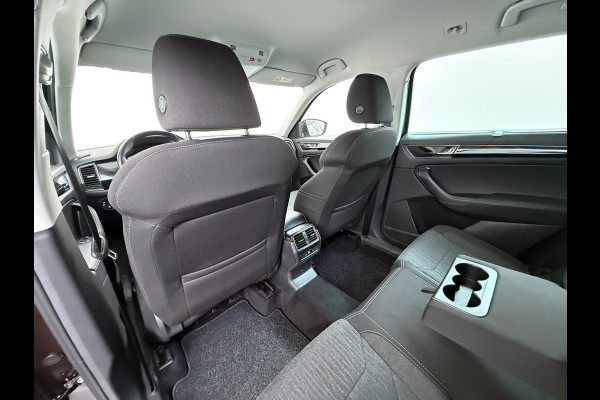Škoda Kodiaq 1.5TSI Automaat Style Business Navi 3-Zone Ecc Adap.Cruise 360°Camera Elek.Stoel+Memory Apple Carplay Android Auto Pdc Stoelverwarming Elek.Achterklep Led Lmv Isofix P-Assist Regen-Lichtsensor Dealeronderhouden 1e Eigenaar Origineel Nederlandse Auto