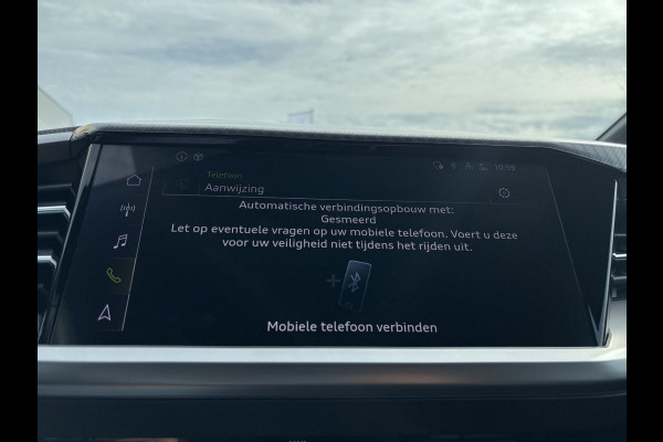 Audi Q4 e-tron 40 Advanced edition 77 kWh | Stoelverwarming | Elek. klep | SOH 96,7% |  Navigatie | Keyless entry | 20 Inch LMV |