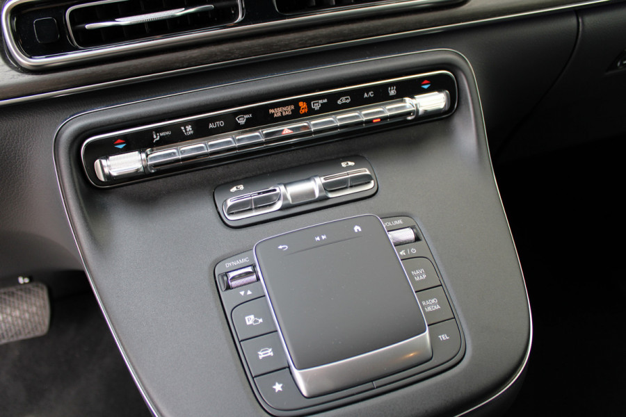 Mercedes-Benz Eqv 300 L2 / AMG / DC / New Model / Luchtvering / Burmester / Electr Stoelen / Vol Opties / NIEUW!!