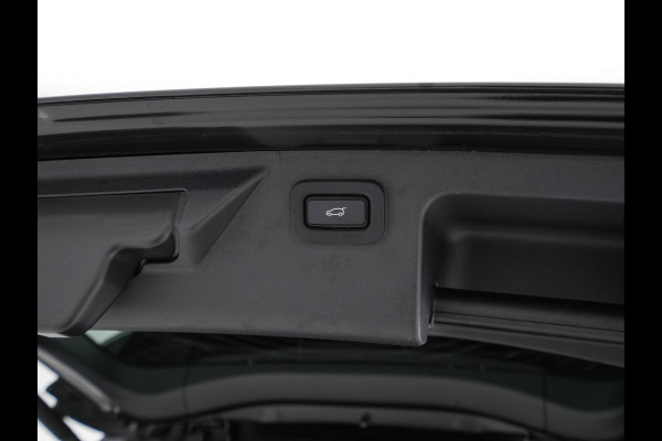 Land Rover Discovery Sport P300e 1.5 R-Dynamic HSE Black Exterior Pack AWD (Plug-in) (INCL-BTW) *LEATHER | FULL-LED | DIGI-COCKPIT | MERIDIAN-AUDIO | BLINDSPOT | KEYLESS | SHIFTPADDLES | PRIVACYGLASS | NAVI-FULLMAP | ECC | MEMORY-PACK | PDC | CRUISE | 20''ALU*