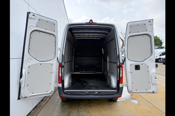 Mercedes-Benz Sprinter 215 1.9 CDI Automaat L2H2 MBUX Climate Control Camera Carplay Parkeersensoren V+A