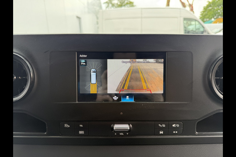 Mercedes-Benz Sprinter 215 1.9 CDI Automaat L2H2 MBUX Climate Control Camera Carplay Parkeersensoren V+A