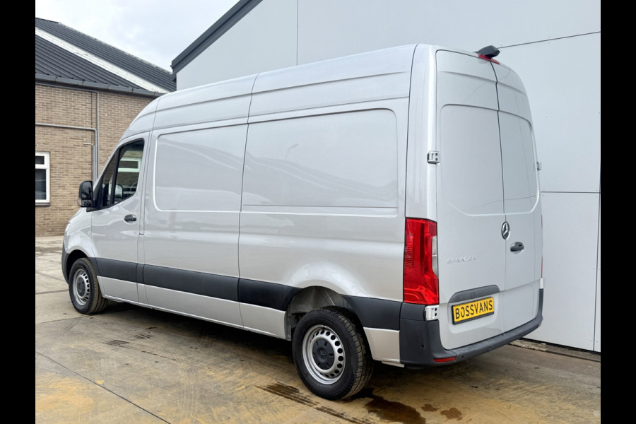 Mercedes-Benz Sprinter 215 1.9 CDI Automaat L2H2 MBUX Climate Control Camera Carplay Parkeersensoren V+A