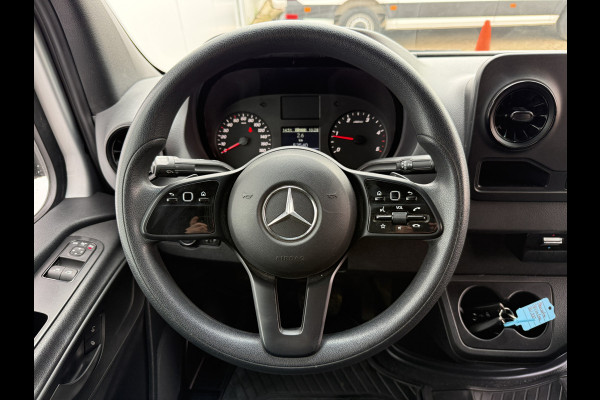Mercedes-Benz Sprinter 215 1.9 CDI Automaat L2H2 MBUX Climate Control Camera Carplay Parkeersensoren V+A