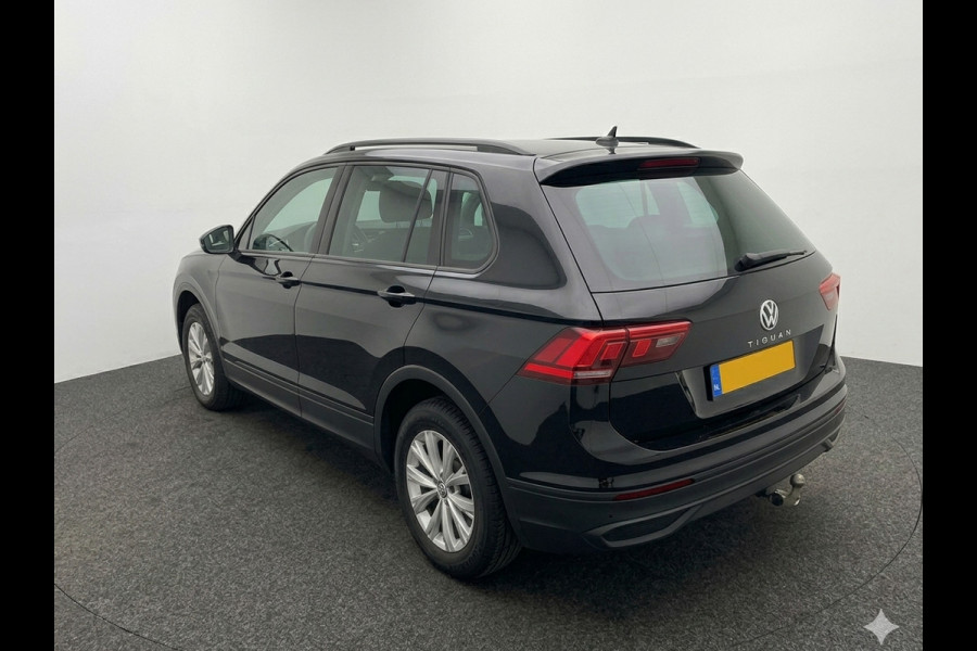Volkswagen Tiguan 1.4 TSI e-Hybrid PHEV Aut. 245 pk Life Navi Discover Media ACC Camera Trekhaak Digital Cockpit 3-zone Climatronic CarPlay DAB+ LED