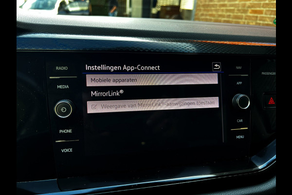 Volkswagen Polo 1.0 TSI R-Line Business_Navi_Carplay_Led_Virtual cocpit