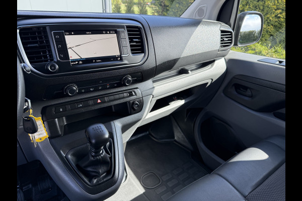 Opel Vivaro 2.0 CDTI 123 PK / L3H1 / 1e EIG. / 23.896 KM!! / IMPERIAAL / 2.5 TONS TREKHAAK / CAMERA / 3-ZITS / BLINDSPOT
