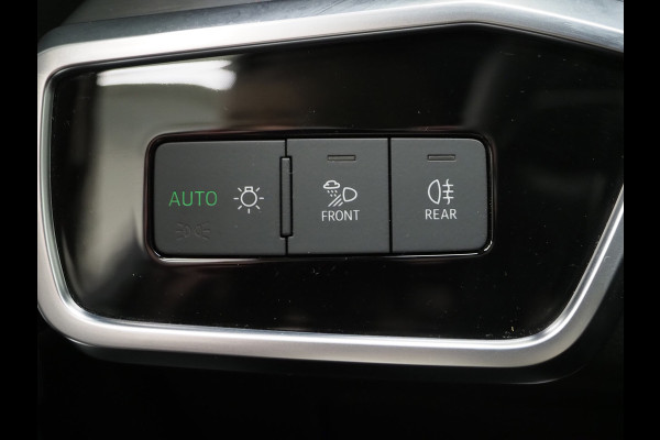 Audi A6 Avant 50 TFSI e quattro S-Line Edition | HUD | Camera | Adaptive Cruise | Donkere Hemel | Stoel/stuurverwarming | Carplay