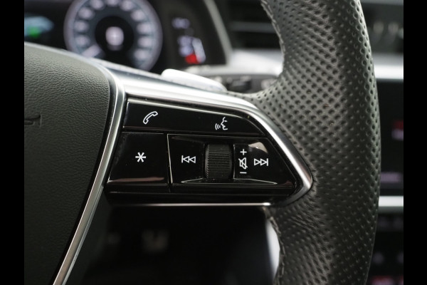 Audi A6 Avant 50 TFSI e quattro S-Line Edition | HUD | Camera | Adaptive Cruise | Donkere Hemel | Stoel/stuurverwarming | Carplay