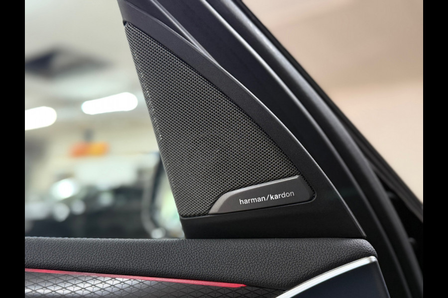 BMW X3 XDrive 30e M-Sport | Pano | M Schaalstoelen | 20” | M Sportremmen | ACC | Leder