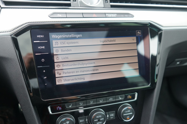 Volkswagen Passat Variant 1.4 TSI Highline 3X R-Line Automaat Panoramadak