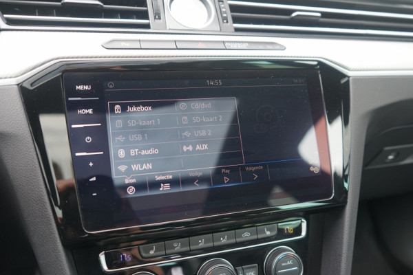 Volkswagen Passat Variant 1.4 TSI Highline 3X R-Line Automaat Panoramadak