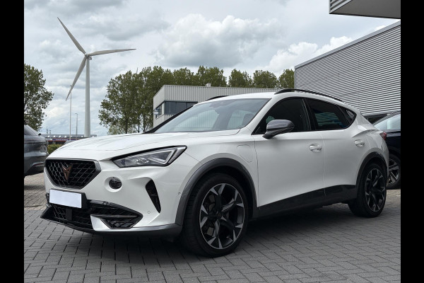CUPRA Formentor 1.4 e-Hybrid VZ Performance 245pk PHEV | Stoelverwarming | Side Assist | Adaptive cruise control | Camera |