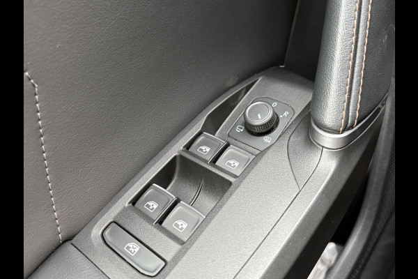 CUPRA Formentor 1.4 e-Hybrid VZ Performance 245pk PHEV | Stoelverwarming | Side Assist | Adaptive cruise control | Camera |