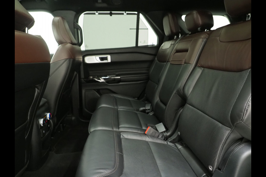 Ford Explorer 3.0 V6 EcoBoost PHEV Platinum 7P | Panoramadak | Trekhaak | B&O Audio | Massage | 360 | Keyless | Adaptive Cruise |