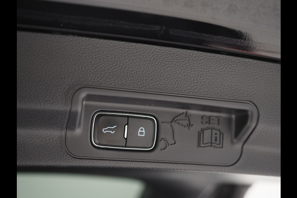 Ford Explorer 3.0 V6 EcoBoost PHEV Platinum 7P | Panoramadak | Trekhaak | B&O Audio | Massage | 360 | Keyless | Adaptive Cruise |