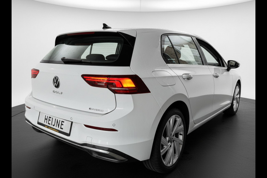 Volkswagen Golf 1.5 eHybrid 204PK PHEV STYLE EDITION CAMERA/NAVI/HEAD-UP/CARPLAY *verlengde fabrieksgarantie t/m2030*