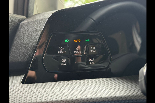 Volkswagen Golf 1.5 eHybrid 204PK PHEV STYLE EDITION CAMERA/NAVI/HEAD-UP/CARPLAY *verlengde fabrieksgarantie t/m2030*