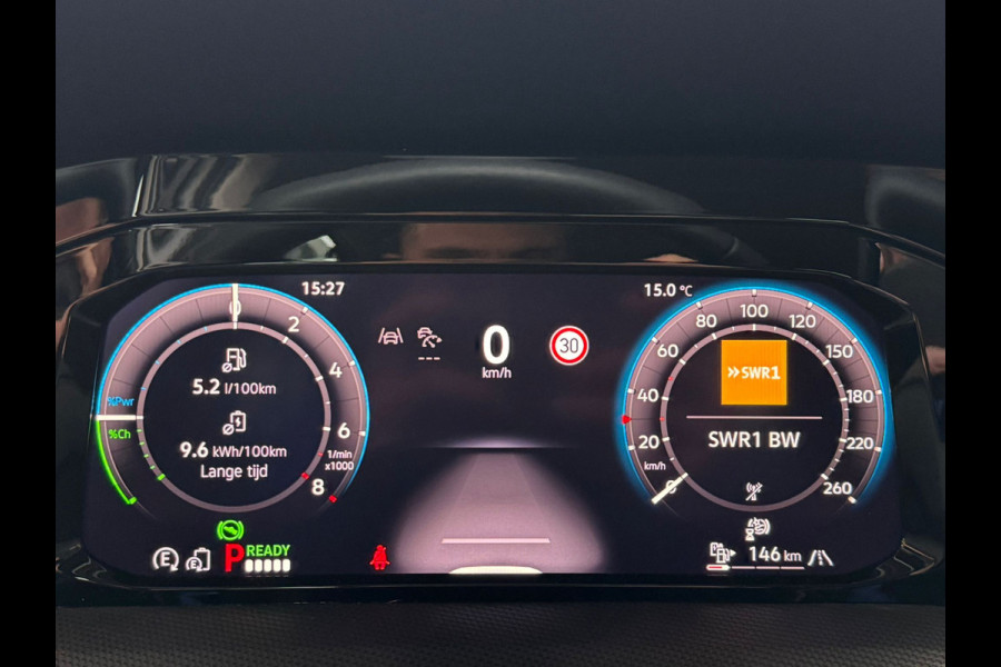 Volkswagen Golf 1.5 eHybrid 204PK PHEV STYLE EDITION CAMERA/NAVI/HEAD-UP/CARPLAY *verlengde fabrieksgarantie t/m2030*