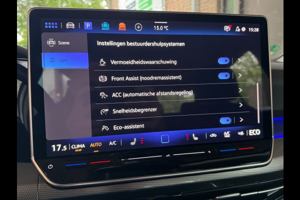 Volkswagen Golf 1.5 eHybrid 204PK PHEV STYLE EDITION CAMERA/NAVI/HEAD-UP/CARPLAY *verlengde fabrieksgarantie t/m2030*