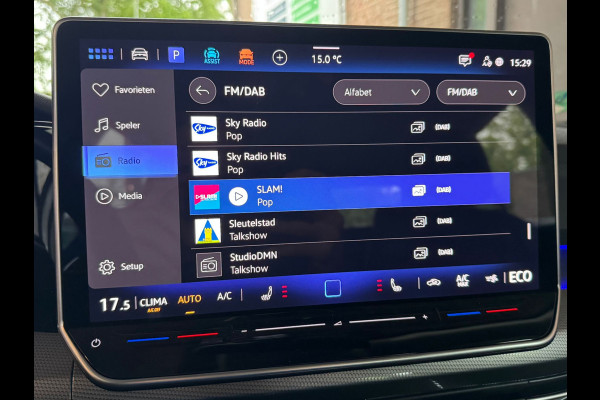 Volkswagen Golf 1.5 eHybrid 204PK PHEV STYLE EDITION CAMERA/NAVI/HEAD-UP/CARPLAY *verlengde fabrieksgarantie t/m2030*
