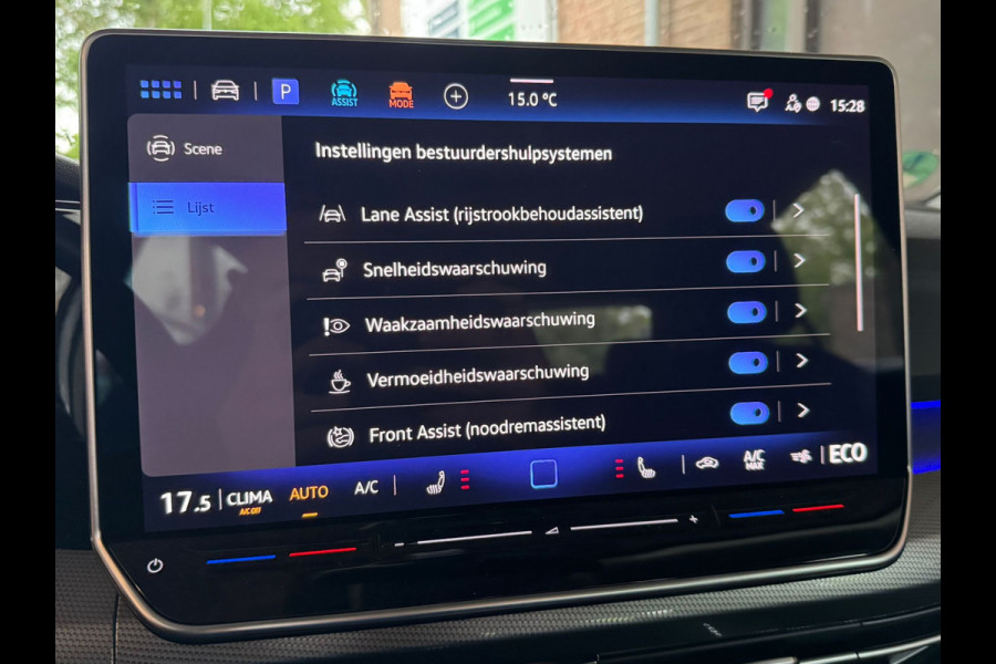Volkswagen Golf 1.5 eHybrid 204PK PHEV STYLE EDITION CAMERA/NAVI/HEAD-UP/CARPLAY *verlengde fabrieksgarantie t/m2030*