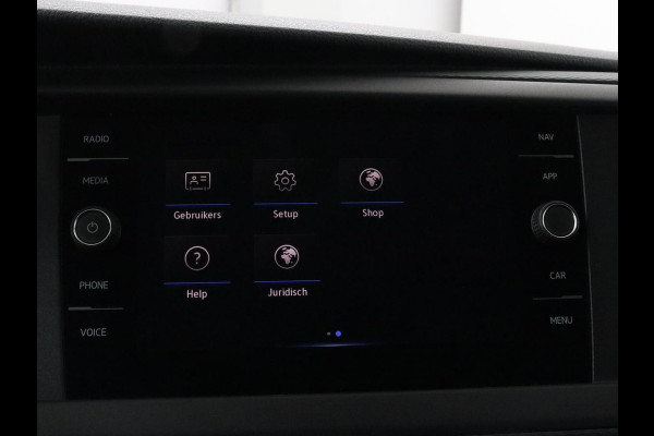 Volkswagen Transporter 2.0 TDI L2H1 30 DC Highline | Leder/Alcantara | Stoelverwarming | Trekhaak | Carplay | Camera | Adaptive cruise | Full LED | Navigatie | Parkeerhulp | 19'' | 5-Persoons | Origineel NL
