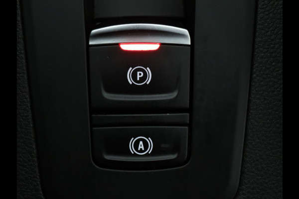 Renault ZOE R135 Intens 52 kWh | Koopbatterij | Camera | Cruise | Navi | Parkeersens. v+a
