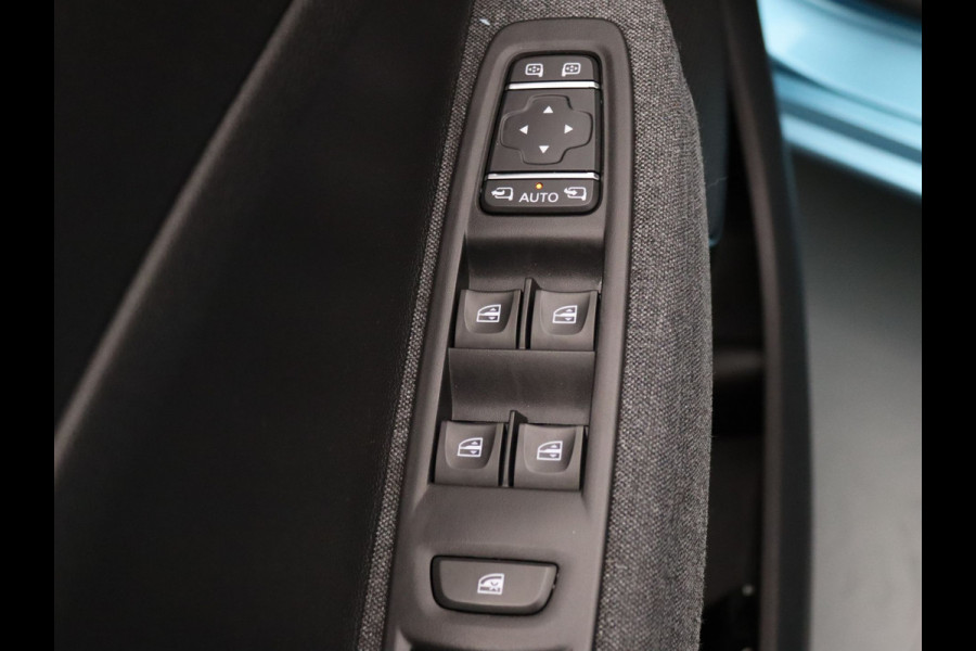 Renault ZOE R135 Intens 52 kWh | Koopbatterij | Camera | Cruise | Navi | Parkeersens. v+a