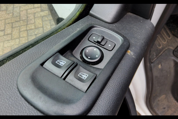 Renault Master VHT-17-B - 145.35 - OPBOUW + LAADKLEP 1000 KG. - EURO 6