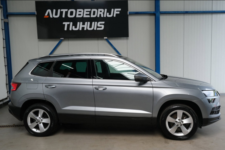 Škoda Karoq 1.5 TSI ACT Ambition Business Automaat - N.A.P. Airco, Cruise, Navi, PDC, Carplay, Trekhaak.