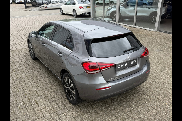 Mercedes-Benz A-Klasse 250 e Business Solution Luxury Limited 218 Pk| Navigatie | Clima | Camera | Cruise | Led | Half Leder |