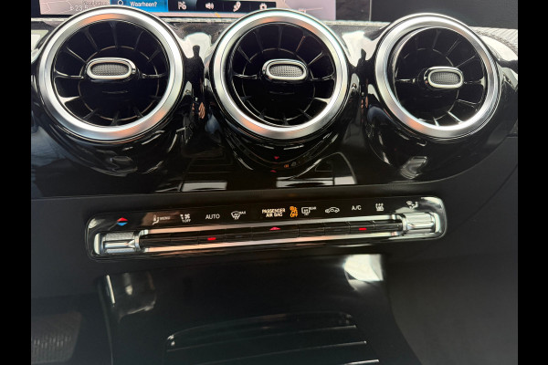 Mercedes-Benz A-Klasse 250 e Business Solution Luxury Limited 218 Pk| Navigatie | Clima | Camera | Cruise | Led | Half Leder |