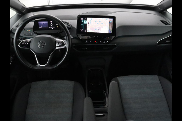 Volkswagen ID.3 Life 58 kWh | SOH 88,8% | Stoel & stuurverwarming | Carplay | Adaptive cruise | Navigatie | Full LED | Parkeerhulp | DAB | Climate control