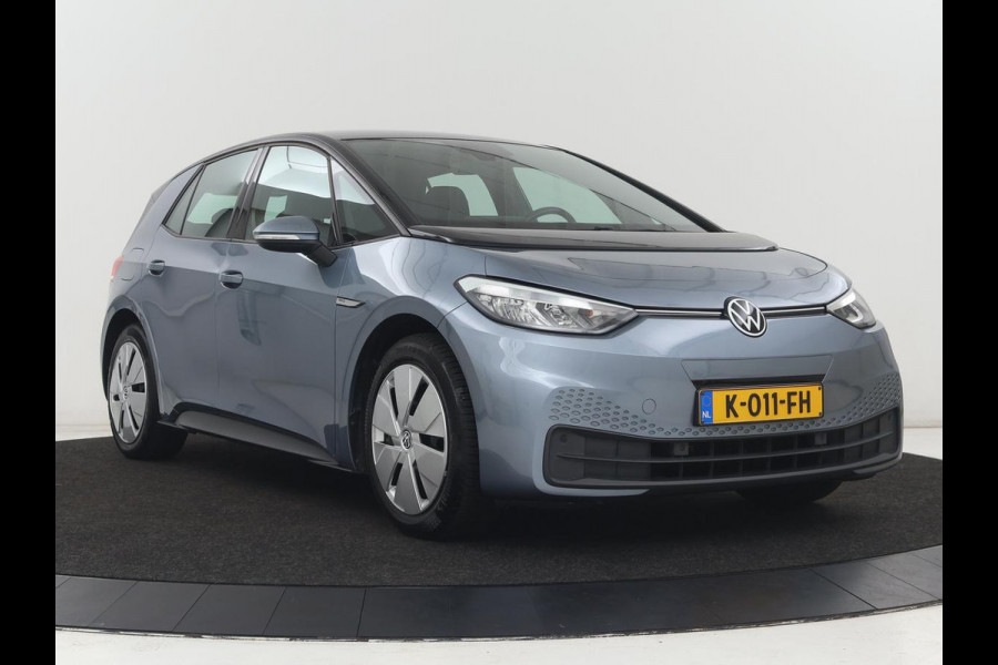 Volkswagen ID.3 Life 58 kWh | SOH 88,8% | Stoel & stuurverwarming | Carplay | Adaptive cruise | Navigatie | Full LED | Parkeerhulp | DAB | Climate control