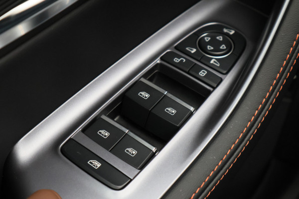 BYD SEAL U 1.5 DM-i FWD Boost PHEV Panoramadak, Head-Up, 360° Camera, Stoelventilatie, Memory, Leer, ACC, 19"