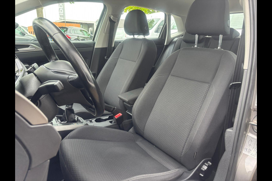 Volkswagen Polo 1.0 TSI Highline Business | Apple Carplay | Stoelverwarming | Parkeersensoren | Cruise