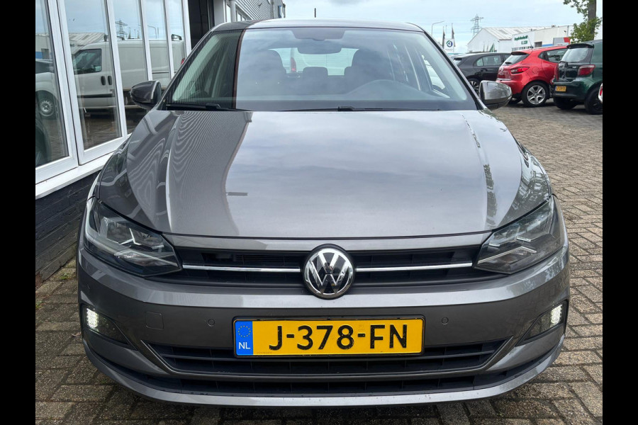 Volkswagen Polo 1.0 TSI Highline Business | Apple Carplay | Stoelverwarming | Parkeersensoren | Cruise