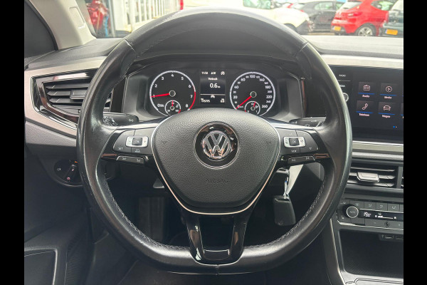 Volkswagen Polo 1.0 TSI Highline Business | Apple Carplay | Stoelverwarming | Parkeersensoren | Cruise