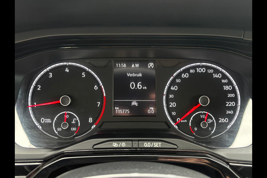 Volkswagen Polo 1.0 TSI Highline Business | Apple Carplay | Stoelverwarming | Parkeersensoren | Cruise