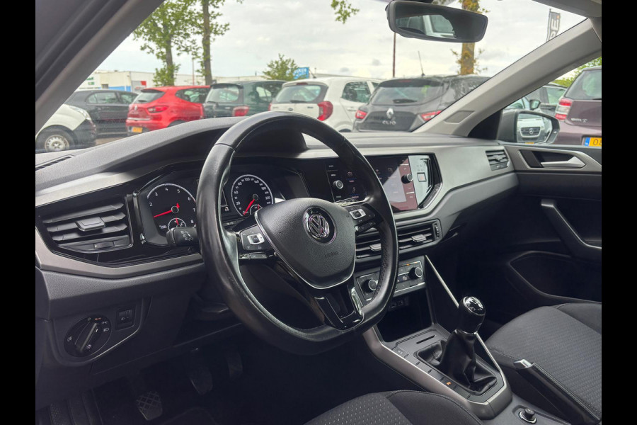 Volkswagen Polo 1.0 TSI Highline Business | Apple Carplay | Stoelverwarming | Parkeersensoren | Cruise